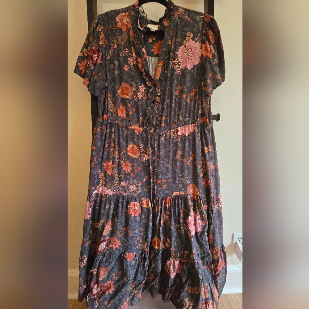 Dress Large gray pink large